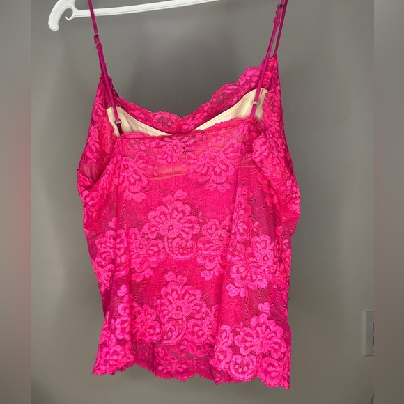 Vintage hot pink Betsey Johnson lace camisole with adjustable straps - Picture 7 of 7